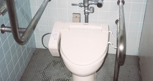 便器手すり取付け